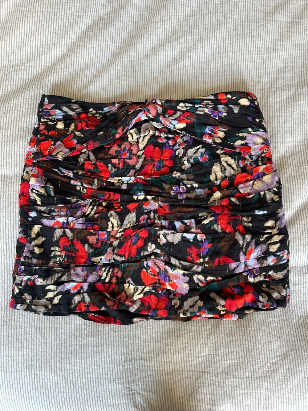 Zara Ruched Floral Print Mini Skirt. Size M